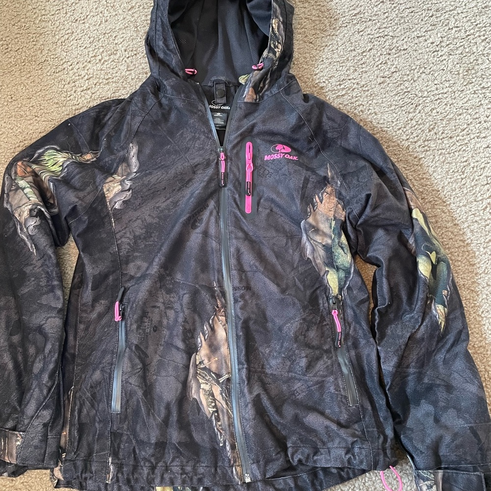 Mossy Oak women’s jacket six small.